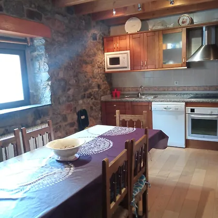 Casa de Férias La Casa De Juan El Cantero Puebla de Lillo