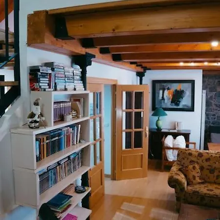 Casa de Férias La Casa De Juan El Cantero Puebla de Lillo